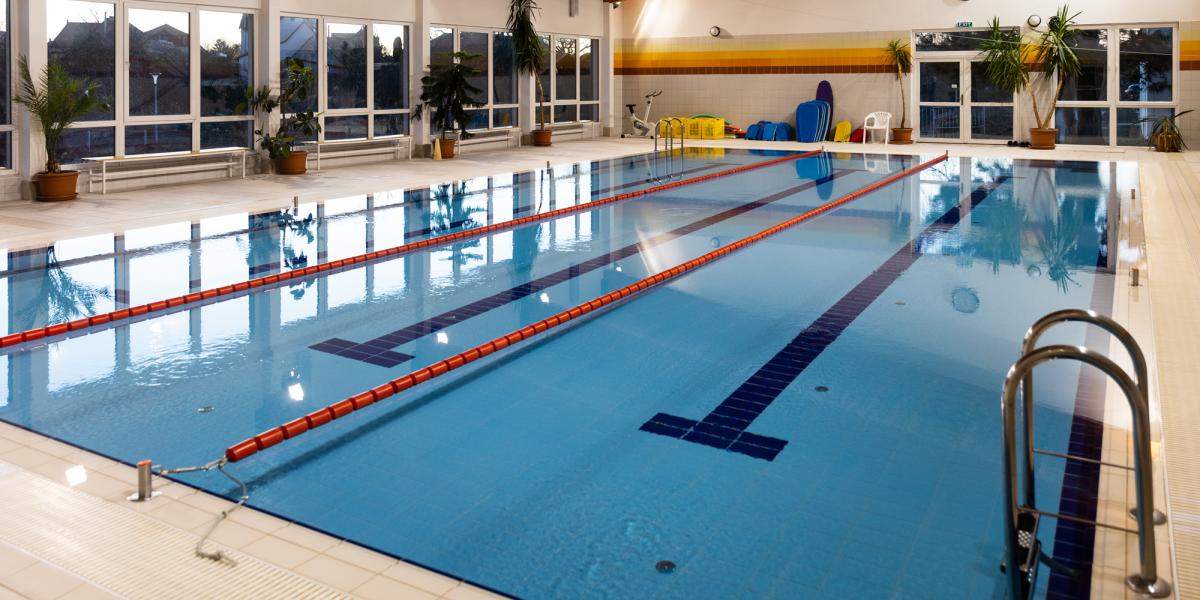 A tatai tanuszoda úszómedencéje - Korábbi felvétel 