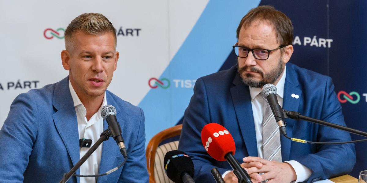 Magyar Péter és Kármán András ismerteti a terveket