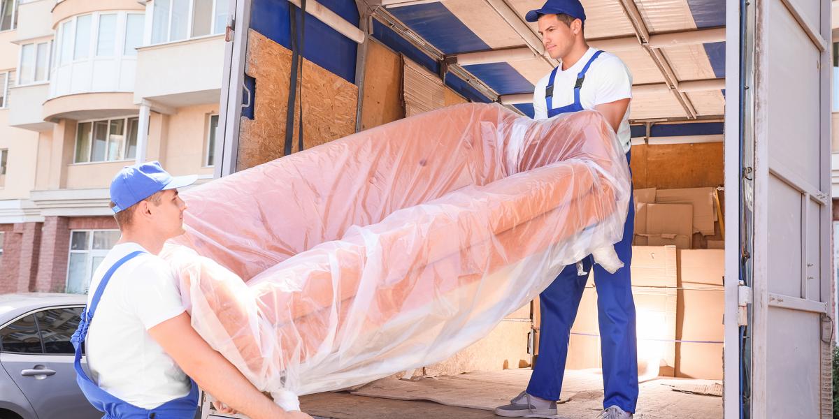 A belvárosból a külső kerületek felé indulnak az emberek