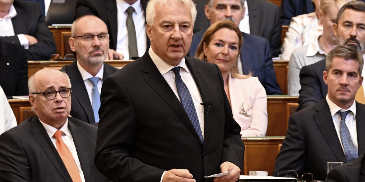 Semjén Zsolt miniszterelnök-helyettes felszólal az Országgyűlés plenáris ülésén 2025. szeptember 22-én.
