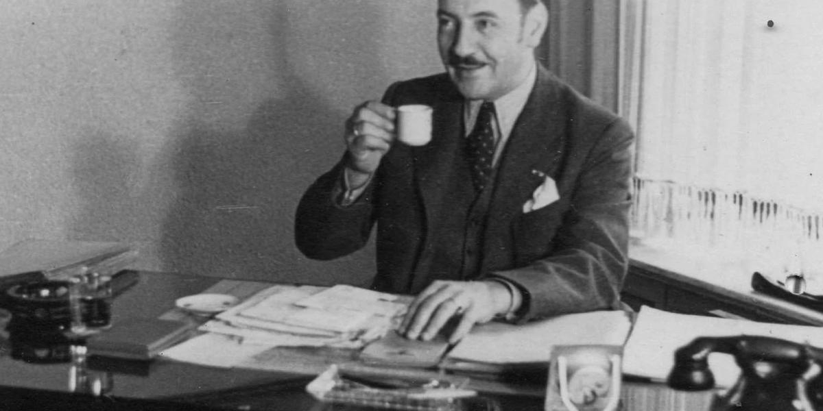 A gépészmérnök
végzettségű
Albert – ellentétben
náci
bátyjával – világ
életében zsigerből
elutasította a
gyilkos nemzetiszocialista
ideológiát