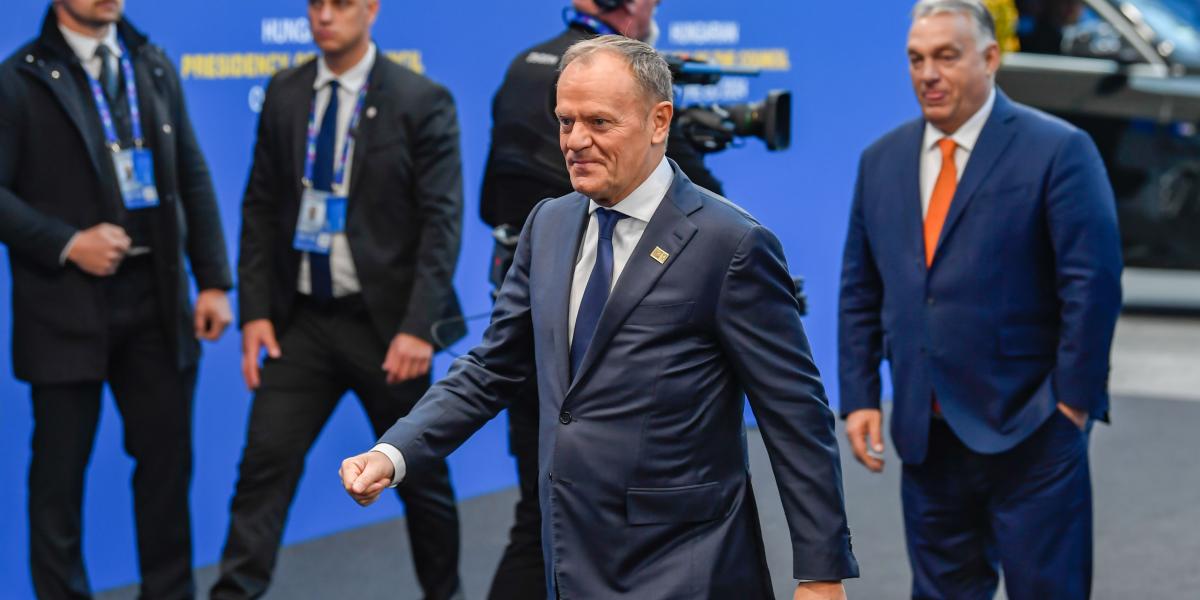 Donald Tusk és Orbán Viktor 2024. november 8-án a Puskás Arénában