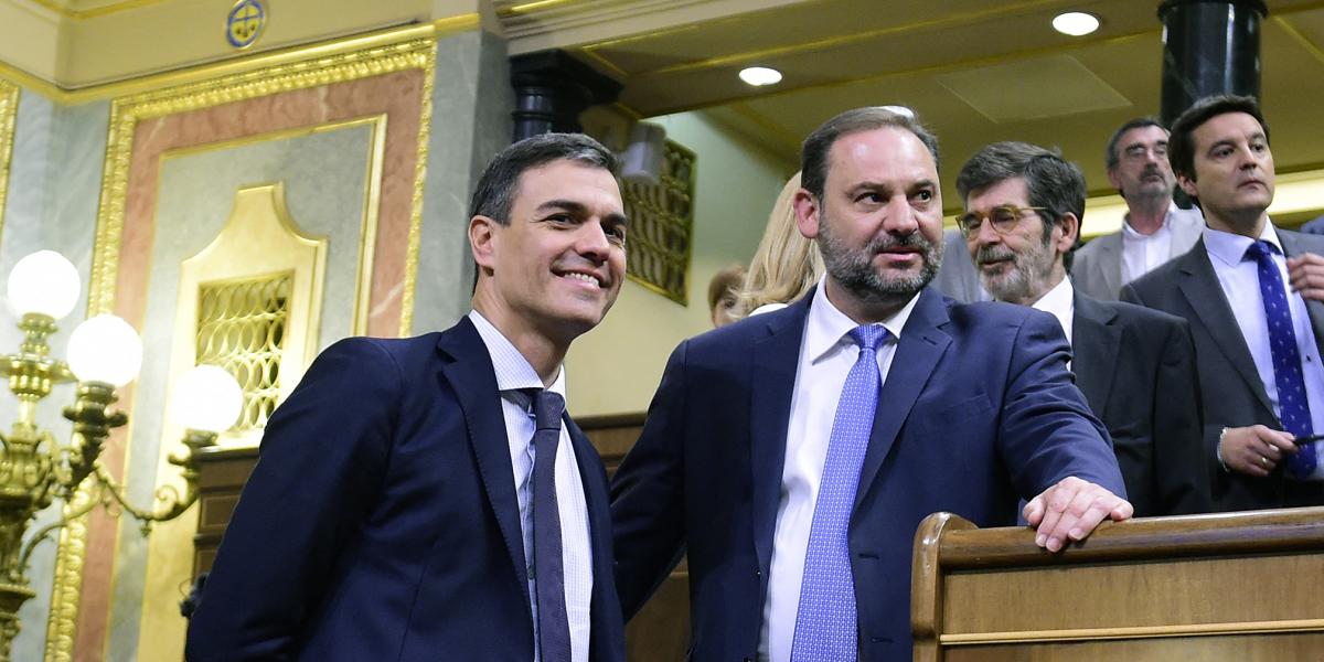 Volt minisztere, José Luis Ábalos letartóztatása folytán elveszítette törékeny többségét a Pedro Sánchez mögötti koalíció, a kormány működésképtelenné válhat
