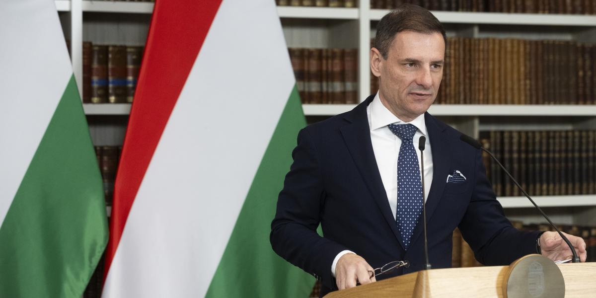 Tuzson Bence sajtótájékoztatója december 15-én 