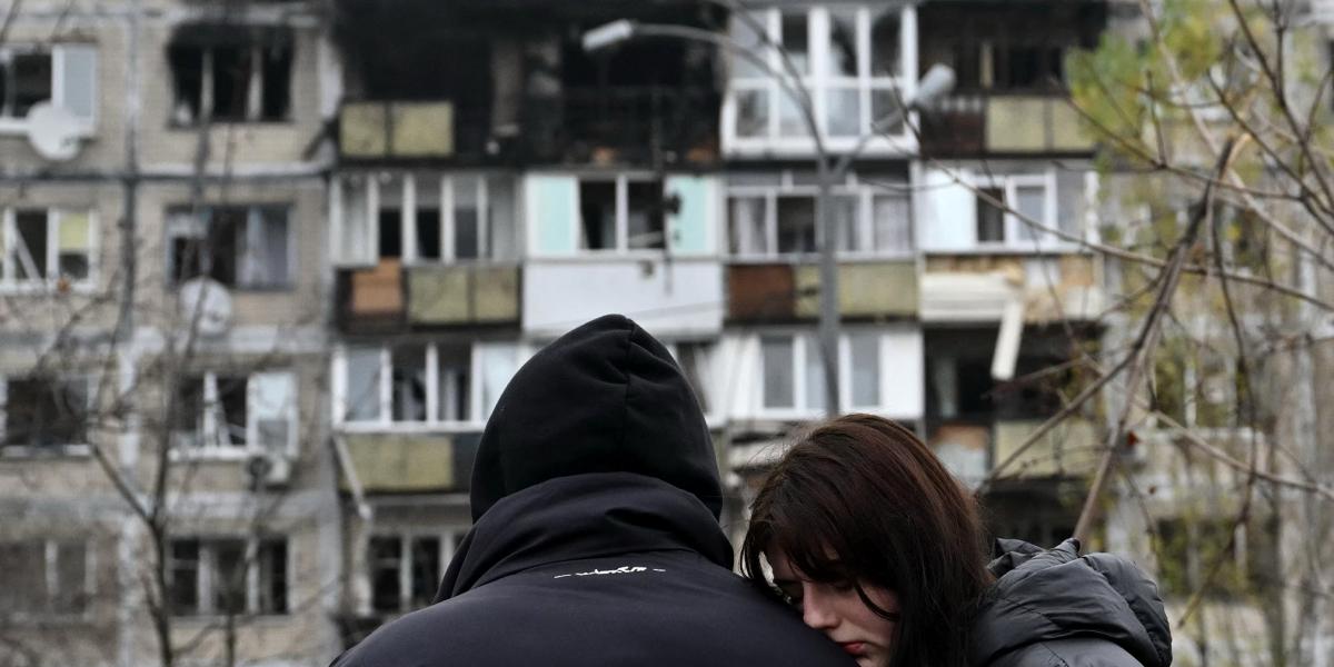 Nekünk egy pillanatig sem kell azon gondolkodnunk, hogy meglesz-e az otthonunk, lesz-e víz, villany, gáz