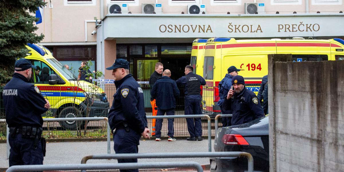 Helyszínelés az iskola előtt 2024. december 20-án 