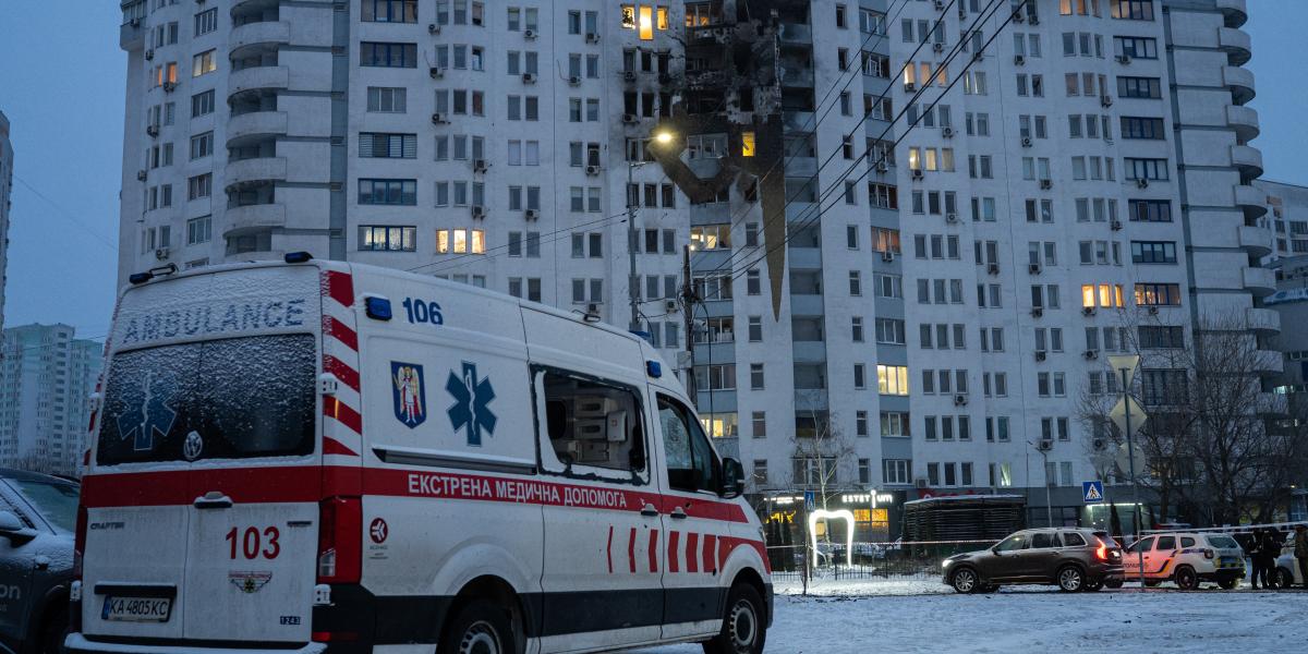 Orosz dróntámadás helyszíne Kijevben, Ukrajnában, 2026. január 9-én.