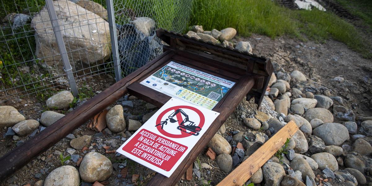 A parajdi sóbánya bejáratánál 2025. augusztus 2-án.