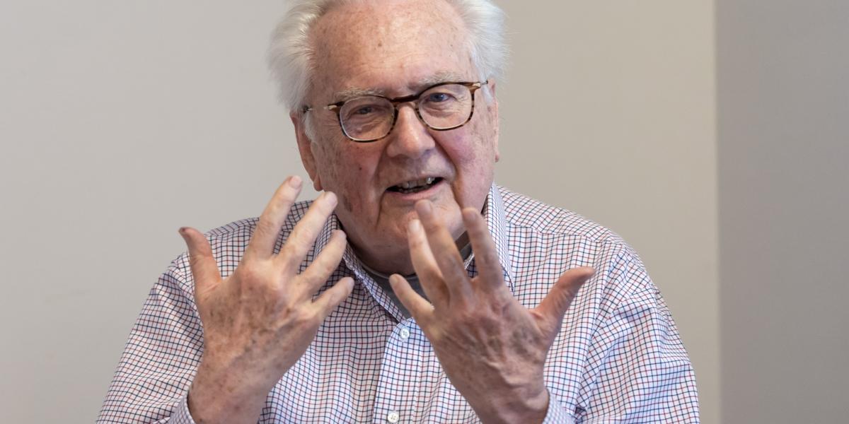 Róna Péter szerint ideje elzavarni Orbán Viktorékat