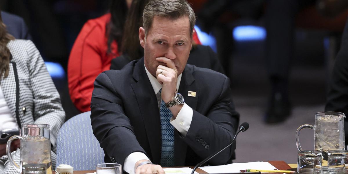 Mike Waltz amerikai ENSZ-nagykövet az ENSZ Biztonsági Tanácsának rendkívüli ülésén, 2026. január 15-én. 