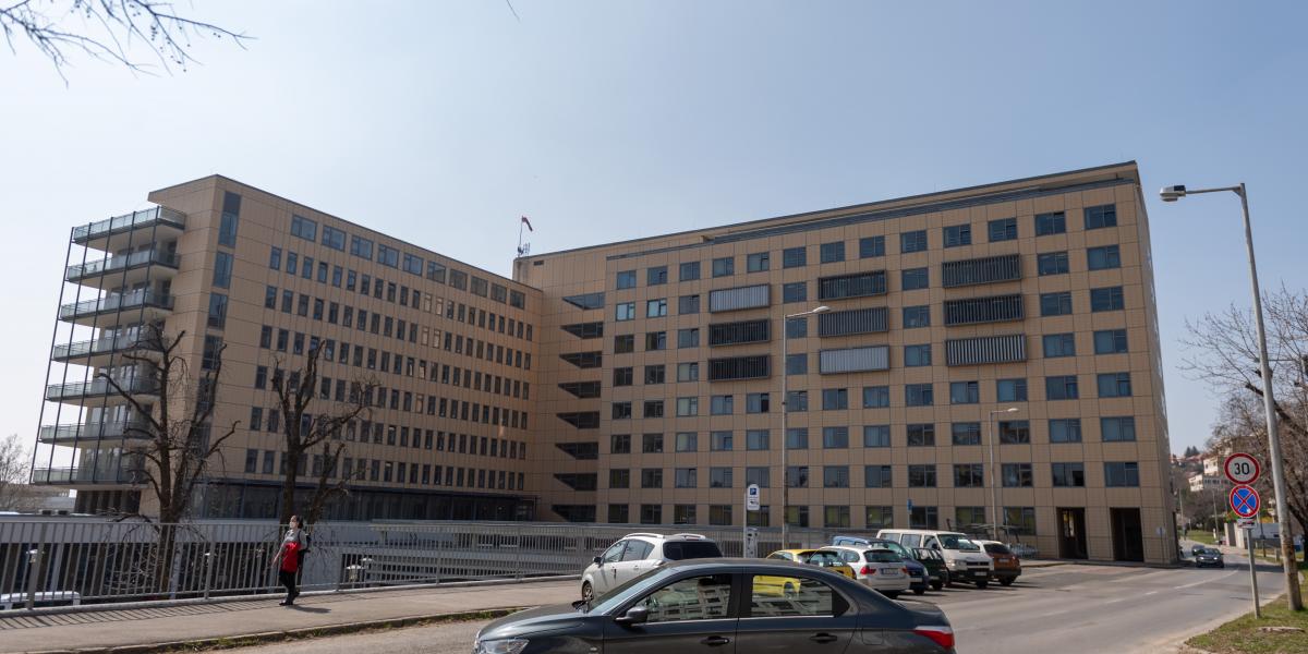 A PTE 400 ágyas klinikai központja 