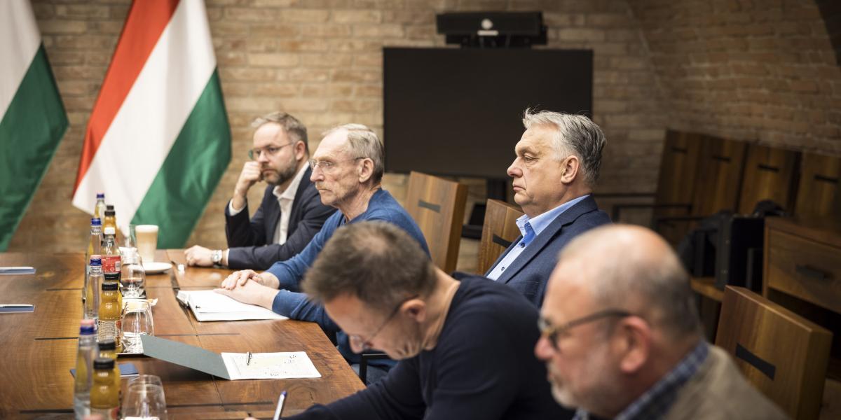Orbán Viktor a Védelmi Tanács 2026. február 28-i ülésén