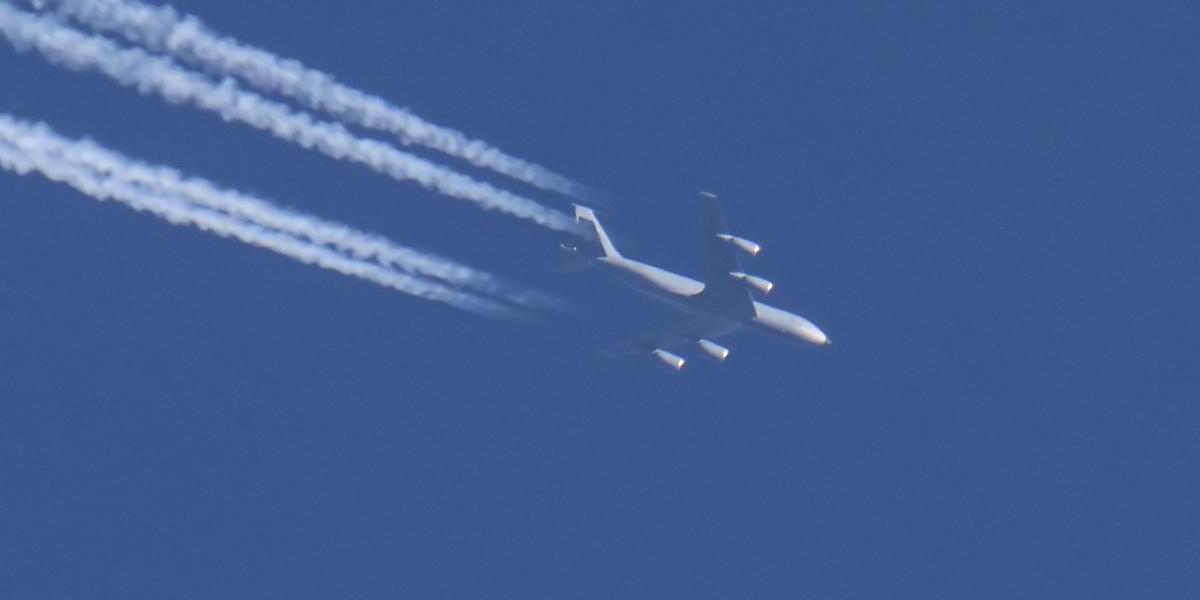 KC-135 Stratotanker katonai utántöltő repülőgép.