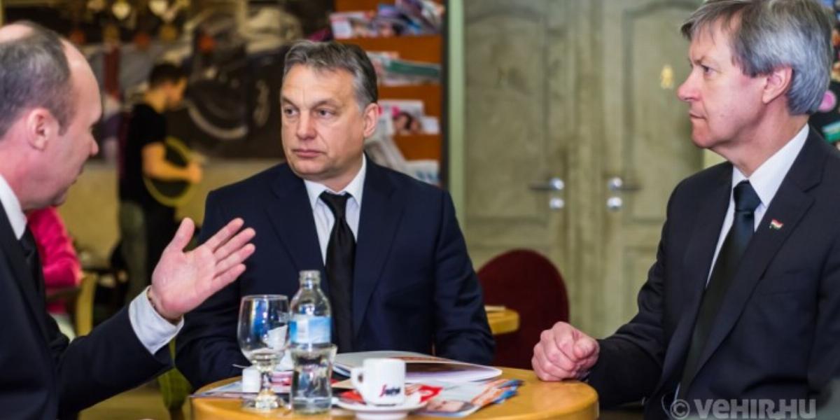 Porga Gyula veszprémi polgármester, Orbán Viktor és Némedi Lajos, a Fidesz jelöltje: kerekasztal FOTÓ: VEHIR.HU/DOMJÁN ATTILA