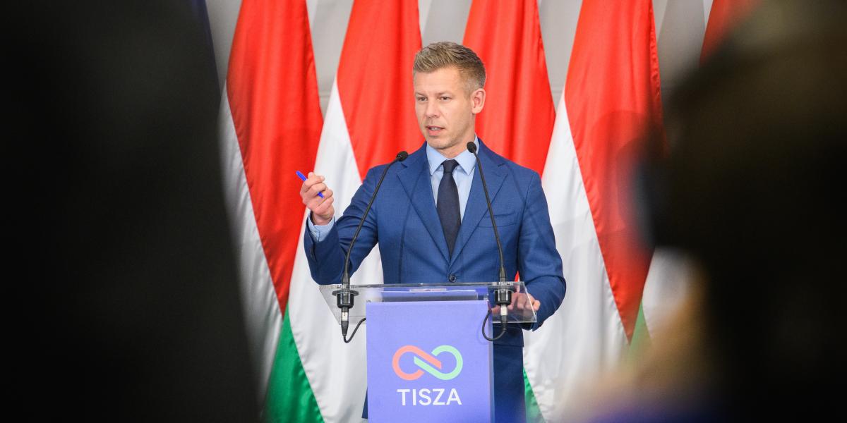 Magyar Péter leendő kormányába szakembereket hívott