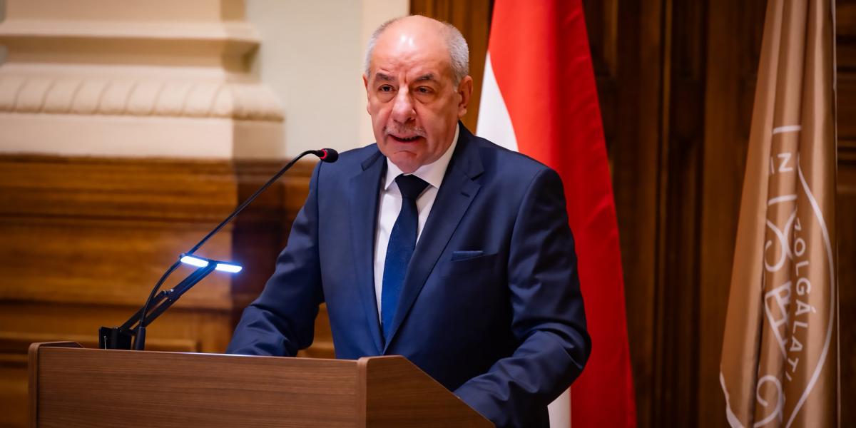 Korábbi felvétel