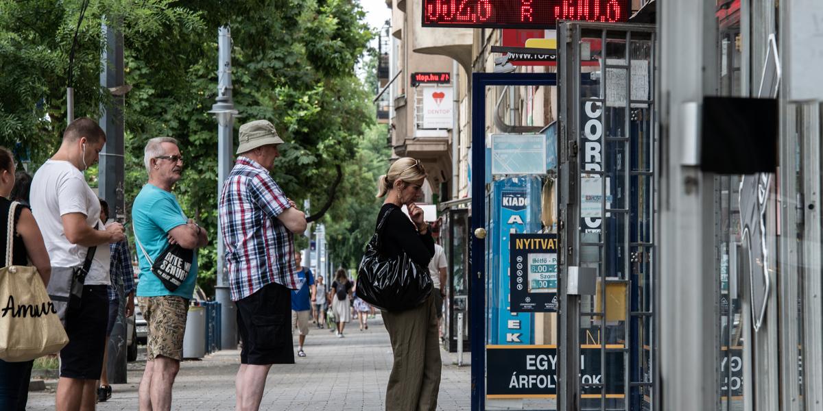 Az erős forint kedvező az utazóknak és a vásárlóknak, de gondot okoz az exportálóknak