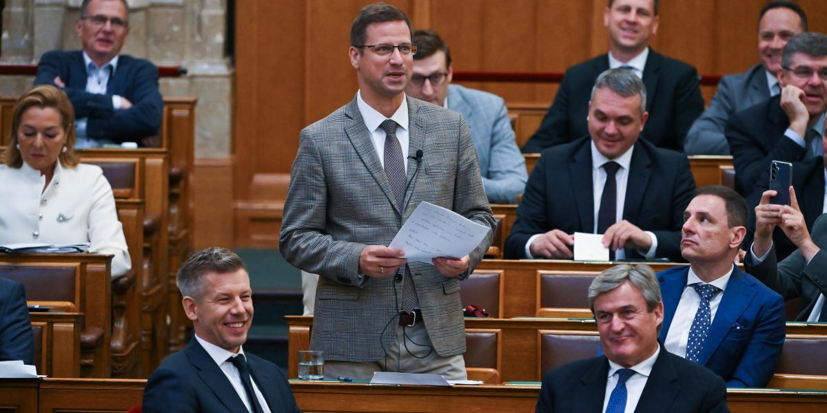 Gulyás Gergely, a Fidesz frakcióvezetője felszólal az Országgyűlés plenáris ülésén 2026. május 27-én