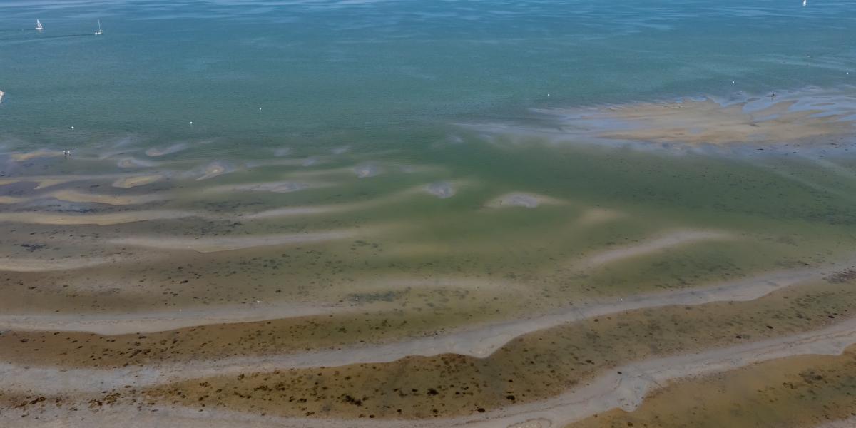 A Balcsi most is tök jó, a majomszigetnek nevezett dűnék ellenére (a tó Balatonfenyvesnél)
