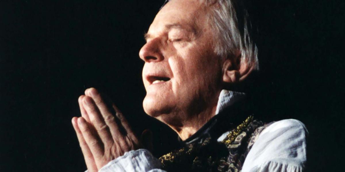 Darvas Iván Salieri szerepében a Szolnoki Szigligeti Színház által bemutatott Amadeus című darabban 2001-ben