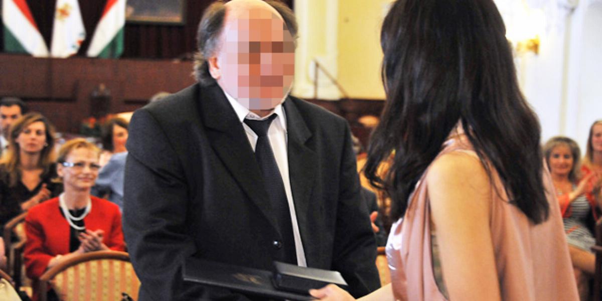 A képen a fideszes Szentkirályi Alexandrával