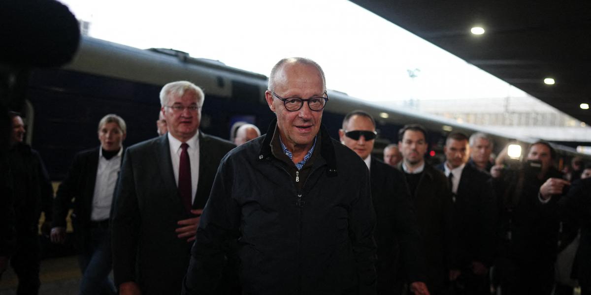 Vasárnap kora reggel Kijevbe érkezett Friedrich Merz német kancellár