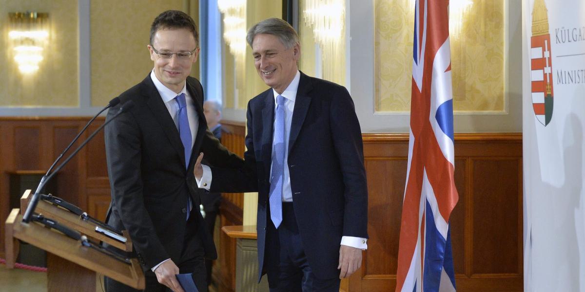 Szijjártó Péter külgazdasági és külügyminiszter és Philip Hammond brit külügyminiszter. MTI Fotó: Máthé Zoltán