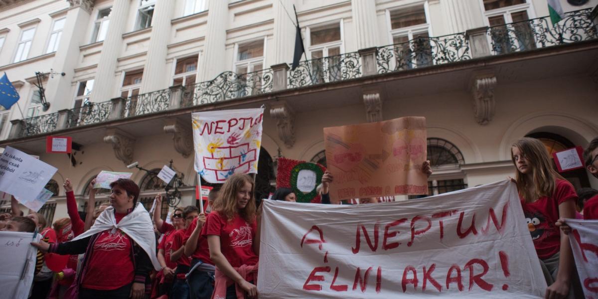 Ismét utcára vonultak a neptunosok FOTÓ: TÓTH GERGŐ