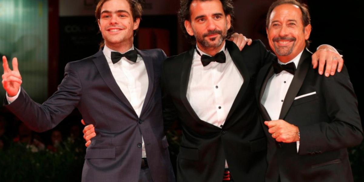 A klán című film bemutatója után Peter Lanzani színész, Pablo Trapero rendező, Guillermo Francella színész FOTÓ: EUROPRESS/GETTY