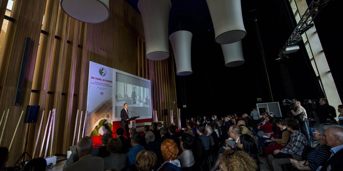 Ősi tudás új utakon - Konferencia Budapesten. MTI Fotó: Illyés Tibor