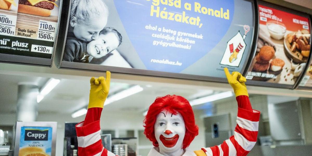 Minden adag eladott sült burgonya
árából 40 forintot az alapítványnak
ajánl fel a McDonald’s