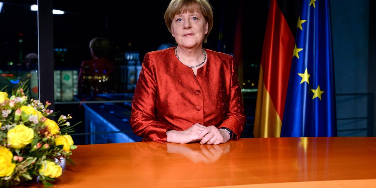 Angela Merkel újévi köszöntőjét mondja Fotó: Pool/Getty Images News
