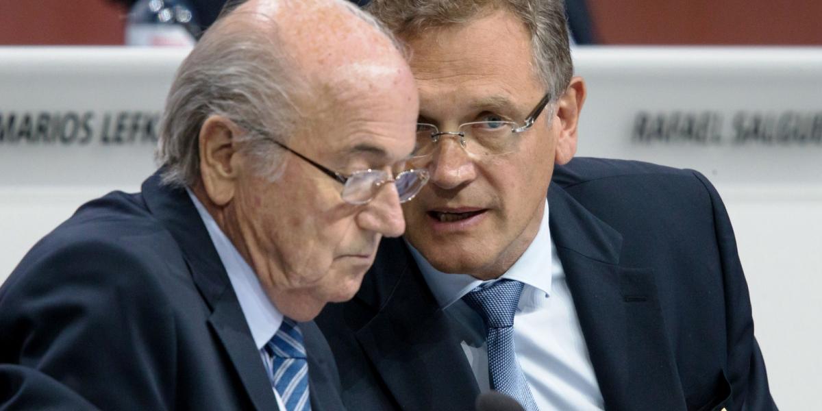 Jerome Valcke a FIFA 65. Kongresszusán Sepp Blatterrel. Fotó: Philipp Schmidli/Getty Images 