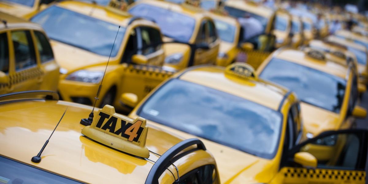 Taxistüntetés az Uber ellen - Népszava fotó