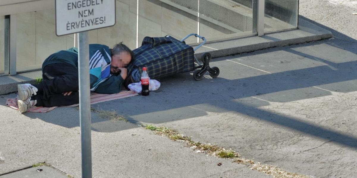 Parkolóhelyeken nem tiltja a főpolgármester a pihenést FOTÓ: SZALMÁS PÉTER