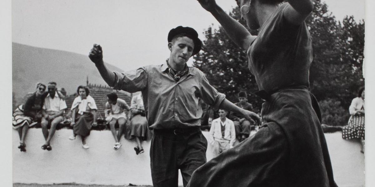 A béke sem igazi béke, hirdetik Robert Capa képei FORRÁS: MAI MANÓ HÁZ