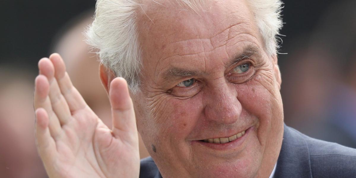 Milos Zeman már alig várja, hogy a Fehér Háznál integethessen FOTÓ: EUROPRESS/GETTY IMAGES/SEAN GALLUP