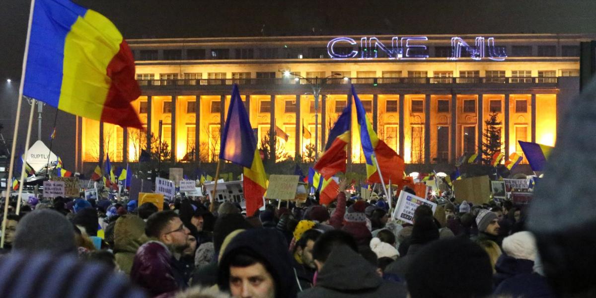 Százezrek tüntettek Romániában a rendelet ellen. MTI Fotó: Baranyi Ildikó