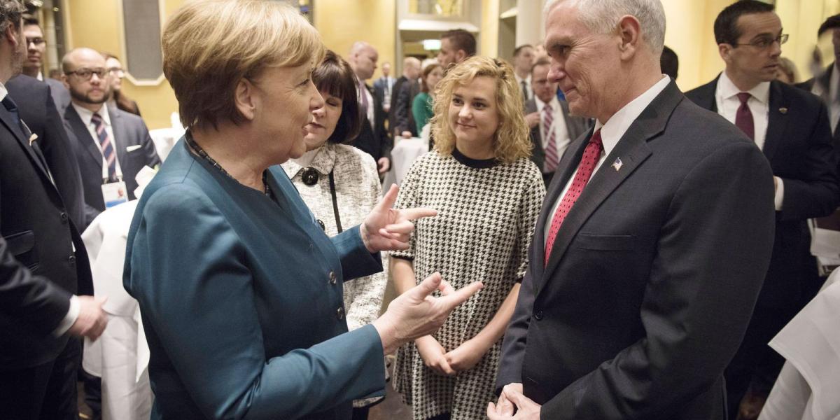 Angela Merkel és Mike Pence külön megbeszélést is folytatott Münchenben FOTÓ: EUROPRESS/GETTY IMAGES