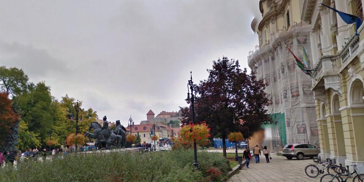 Eger - Google Street View