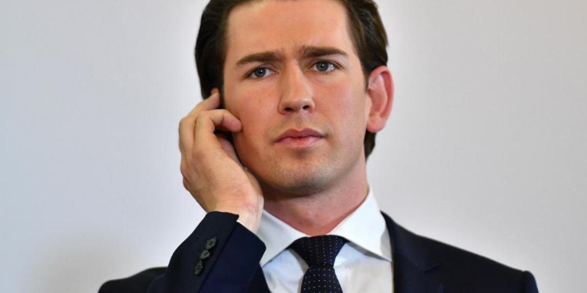 Kurz osztrák kancellárnak is gondolkodnia kell a terven. FOTÓ: JOE KLAMAR / AFP