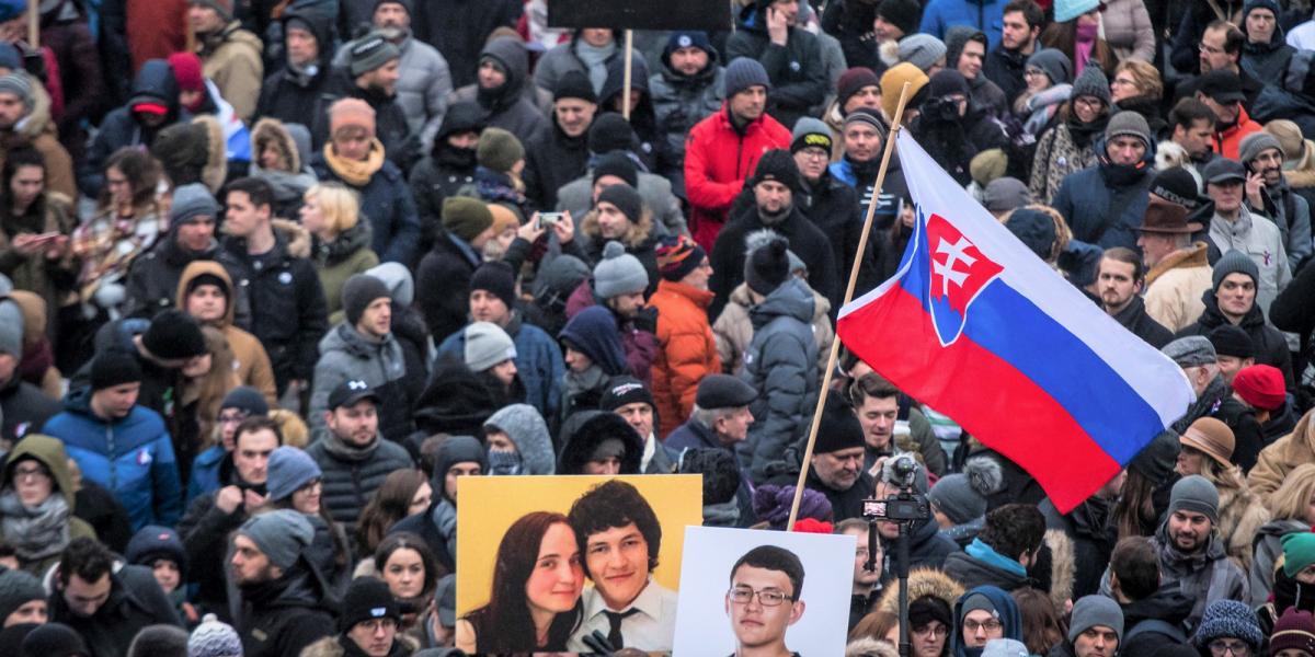 Pénteken eltemették Martina Kusnírovát, Ján Kuciak szlovák újságíró menyasszonyát. FOTÓ: VLADIMIR SIMICEK / AFP