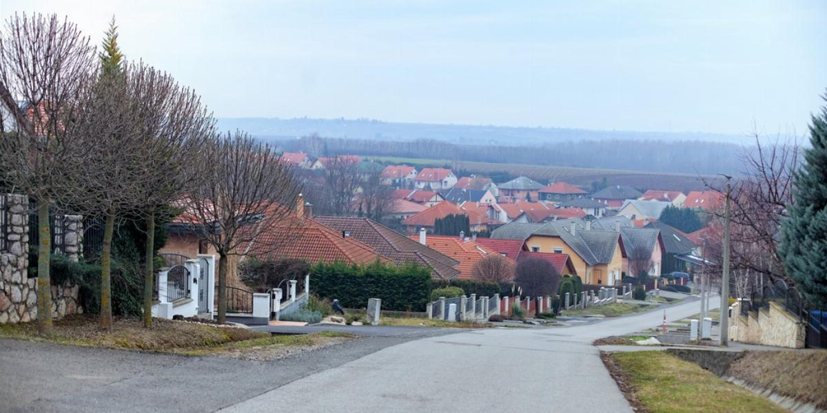 Kozármisleny. Illusztráció: Népszava