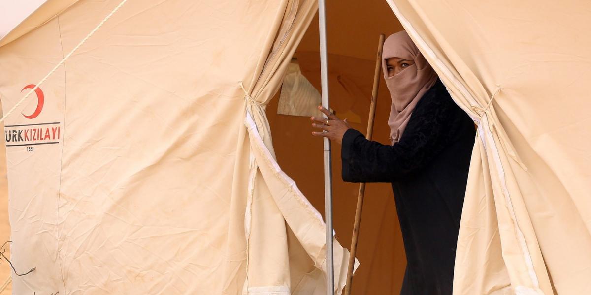 A kép egy líbiai ideiglenes táborban készült, illusztráció: MAHMUD TURKIA / AFP