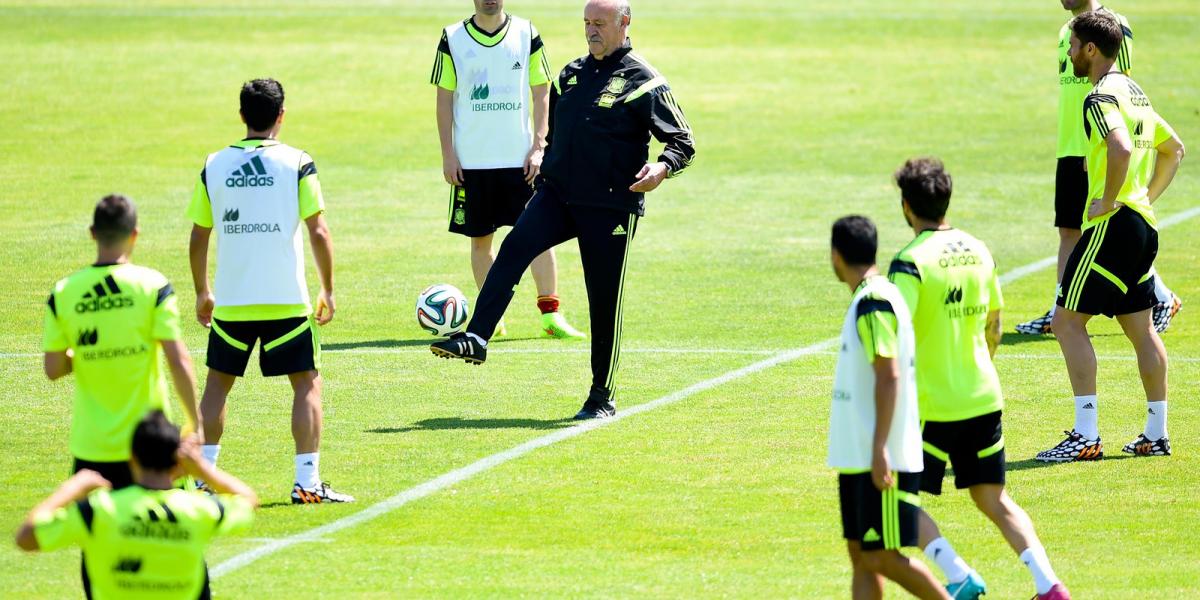 Del Bosque edzést tart - fotó: Gettyimages.