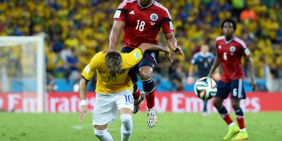 Neymar: hát, ez fájt! FOTÓ: EUROPRESS/GETTY IMAGES/JAMIE MCDONALD