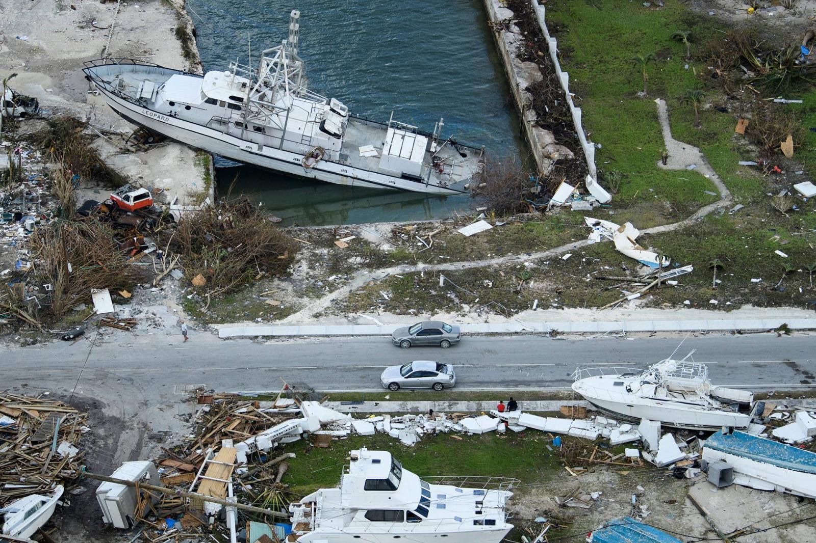 A Dorian hurrikán utáni pusztítás a Bahama-szigeteken