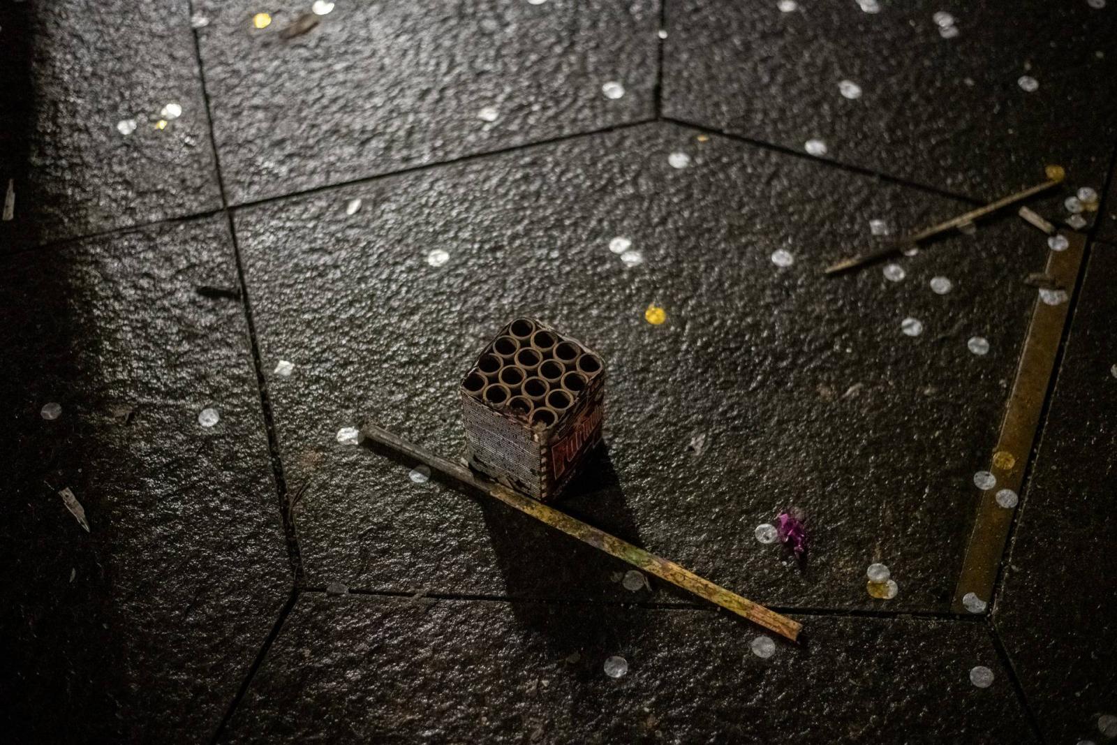 Újévköszöntő utcabál Budapest belvárosában, a Deák tér és Vörösmarty tér környékén.