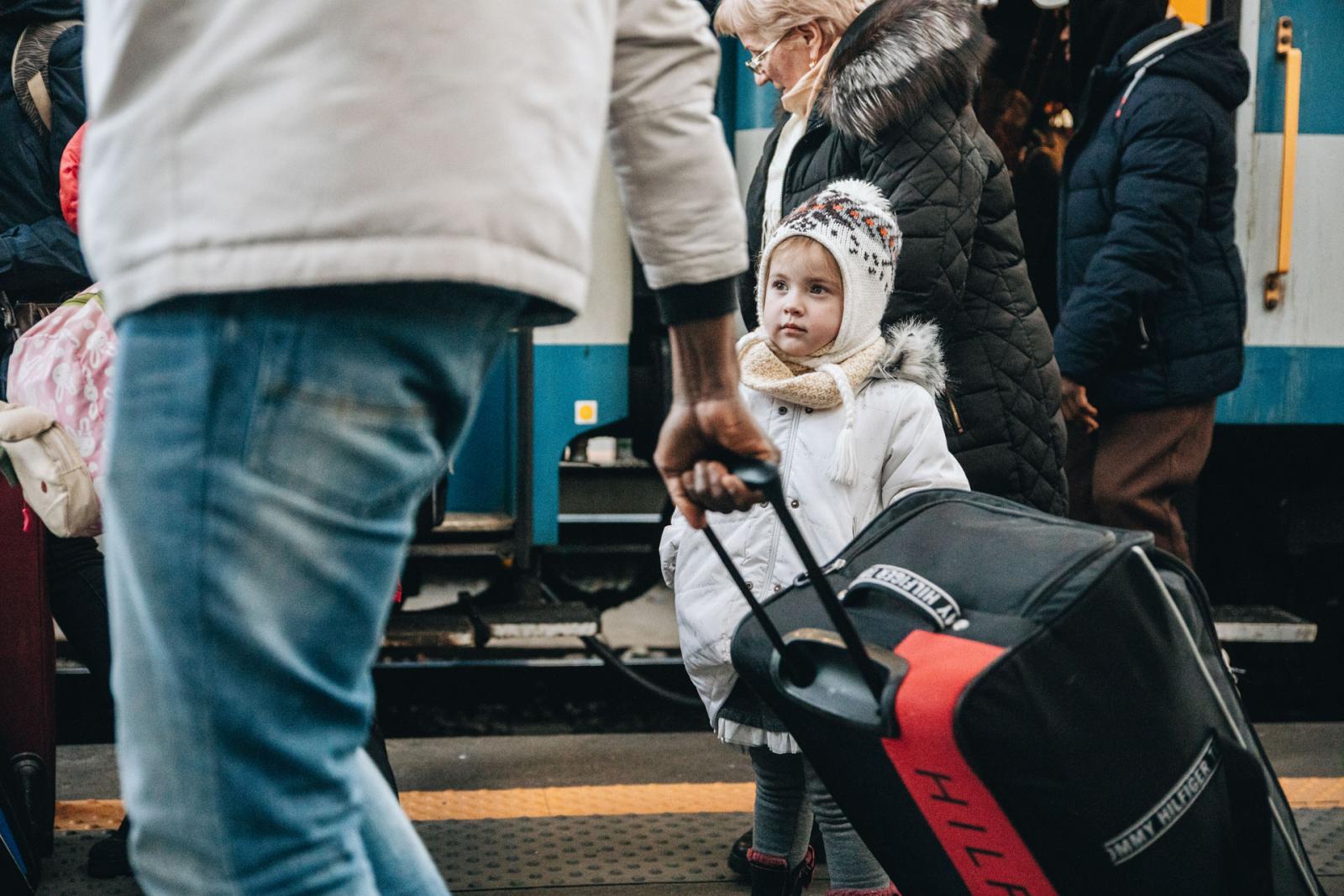 2022. február 28.
menekültek érkeznek Ukrajnából a Nyugati pályaudvarra.