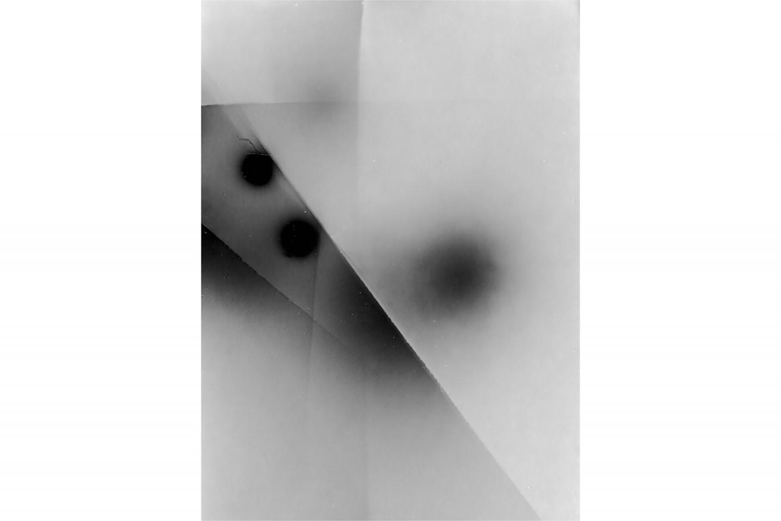 Kóanok IV. Groteszk (luminogram)